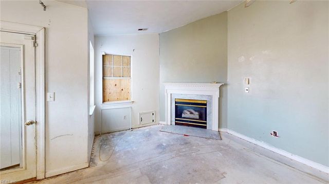 2092 Manassas RN, Virginia Beach, VA 23464