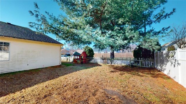 2092 Manassas RN, Virginia Beach, VA 23464