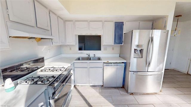 2092 Manassas RN, Virginia Beach, VA 23464