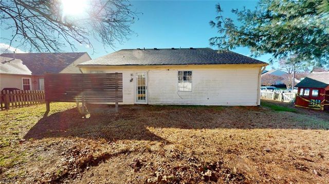 2092 Manassas RN, Virginia Beach, VA 23464