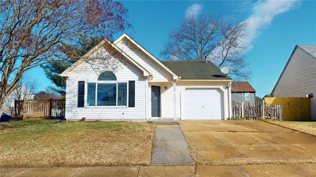 2092 Manassas RN, Virginia Beach, VA 23464
