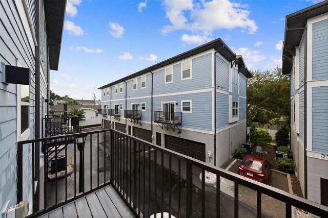 3122 W AZEELE STREET 3, Tampa, FL 33609