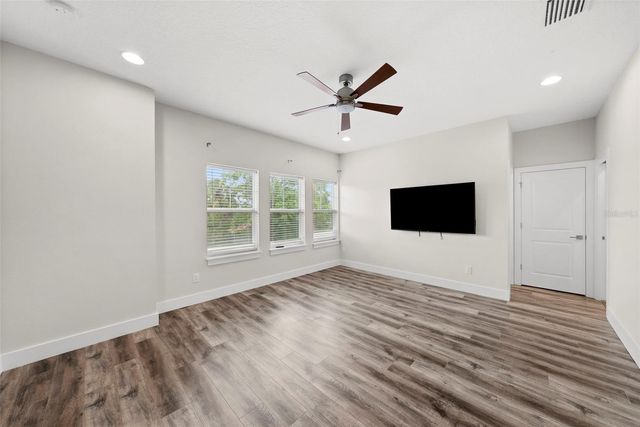 3122 W AZEELE STREET 3, Tampa, FL 33609