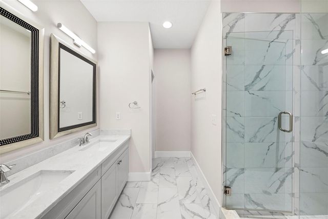 3122 W AZEELE STREET 3, Tampa, FL 33609