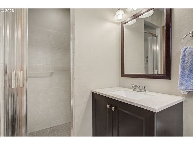 1110 Ne 110TH St, Vancouver, WA 98685