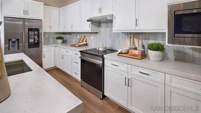 107 Metz Way, Oceanside, CA 92057