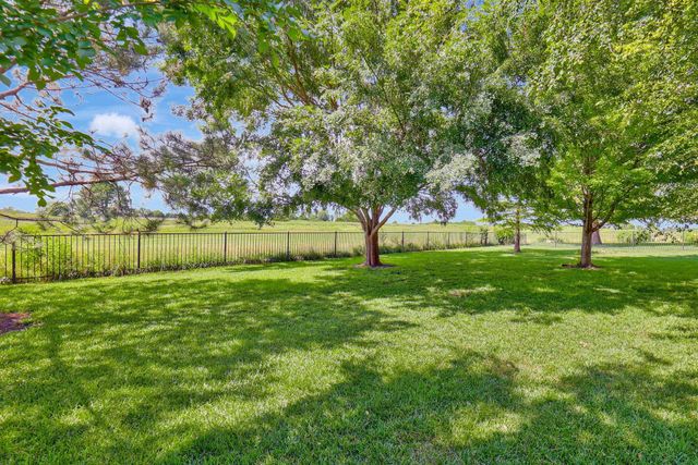 1008 Terradyne Cir, Andover, KS 67002