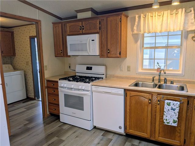 269 Ridge Ln, Murrysville, PA 15668