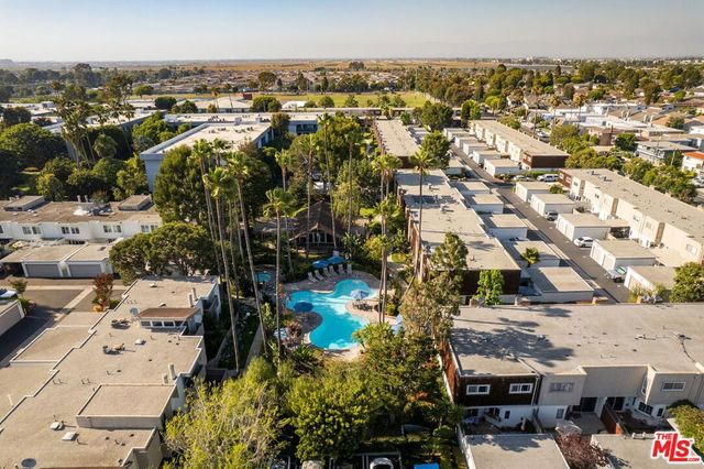 16631 Algonquin Street, Huntington Beach, CA 92649
