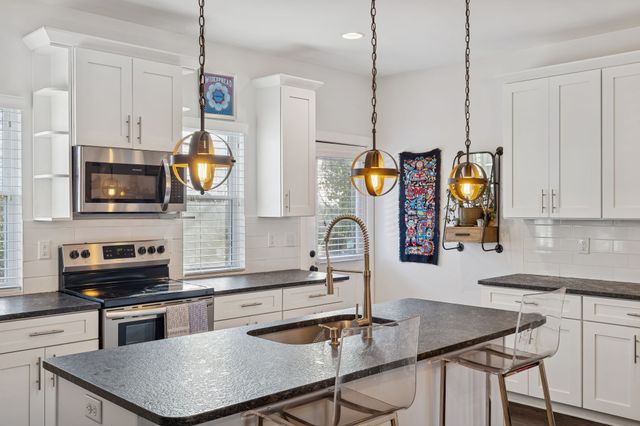 844 Cherokee Ave Apt 1, Nashville, TN 37207