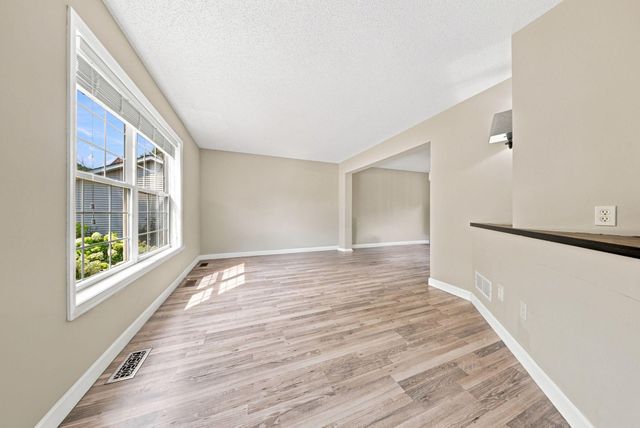 10268 Windrose Curve, Elko New Market, MN 55020