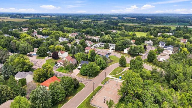 10268 Windrose Curve, Elko New Market, MN 55020