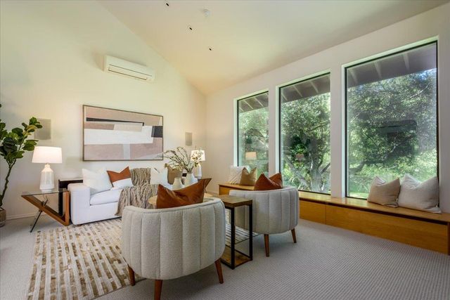 90 Hayfields Road, Portola Valley, CA 94028