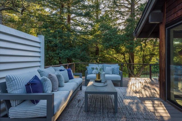 90 Hayfields Road, Portola Valley, CA 94028