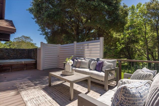 90 Hayfields Road, Portola Valley, CA 94028