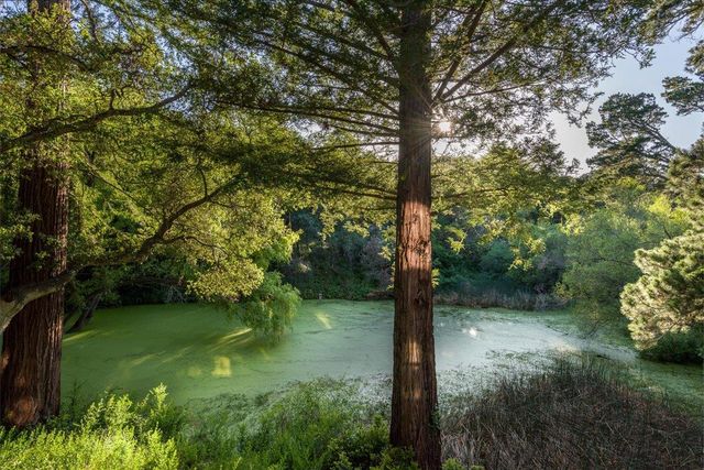 90 Hayfields Road, Portola Valley, CA 94028
