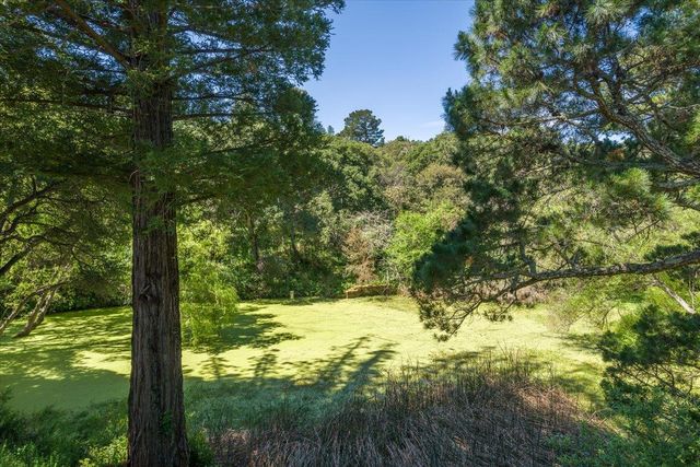 90 Hayfields Road, Portola Valley, CA 94028