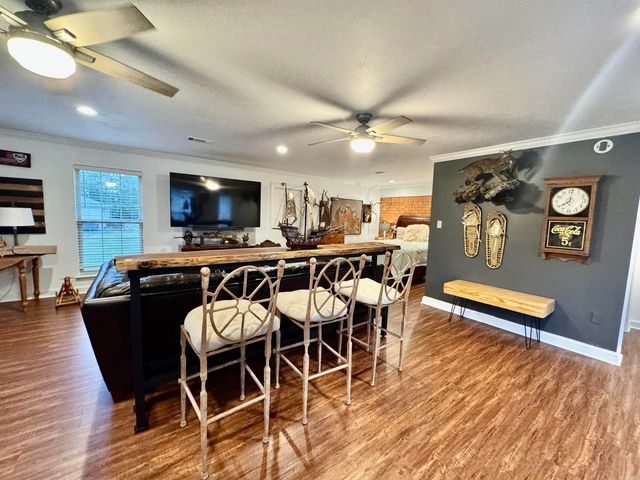 3 Hyde Park Circle, Conway, AR 72034
