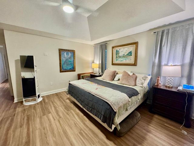 3 Hyde Park Circle, Conway, AR 72034