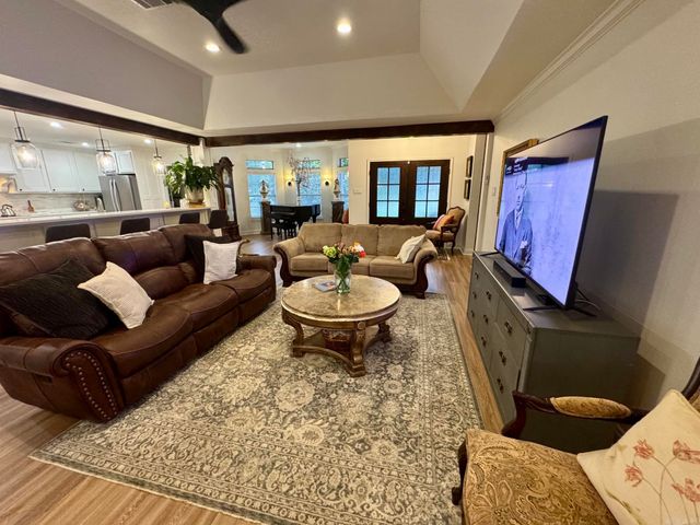 3 Hyde Park Circle, Conway, AR 72034