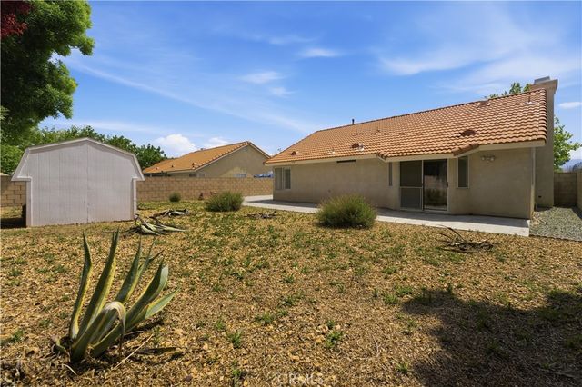 3723 W Avenue J4, Lancaster, CA 93536