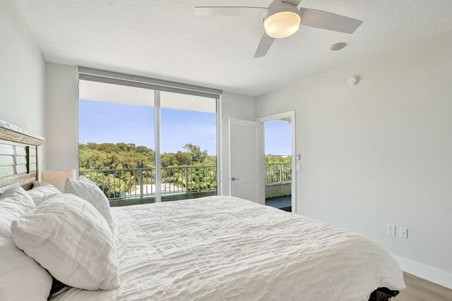 700 E Boynton Beach Boulevard 406, Boynton Beach, FL 33435