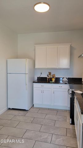 2225 Magoffin Avenue, B, El Paso, TX 79901