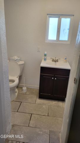 2225 Magoffin Avenue, B, El Paso, TX 79901