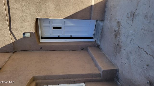 2225 Magoffin Avenue, B, El Paso, TX 79901