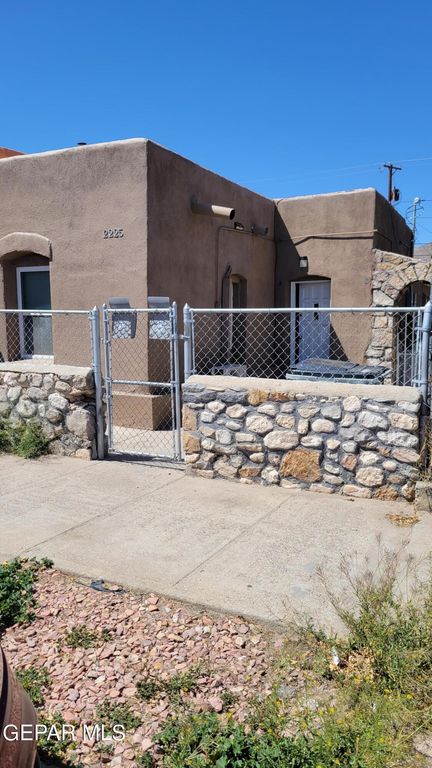 2225 Magoffin Avenue, B, El Paso, TX 79901