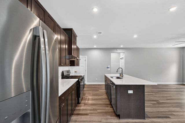 151 Country Oaks Lane, Wando, SC 29492