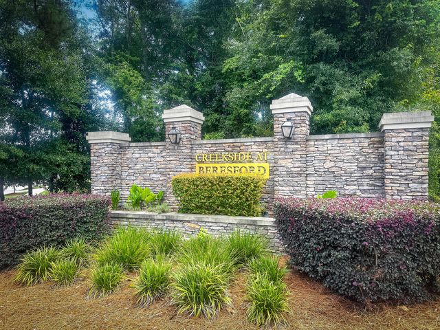 151 Country Oaks Lane, Wando, SC 29492