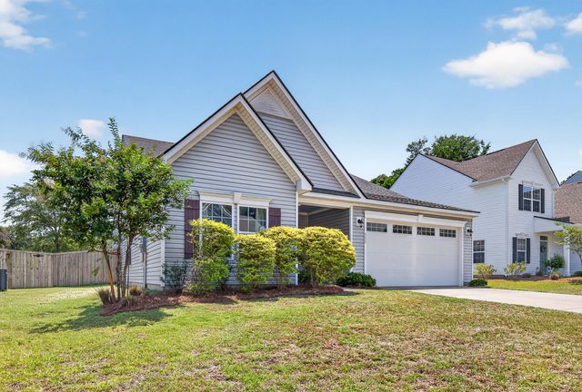 151 Country Oaks Lane, Wando, SC 29492
