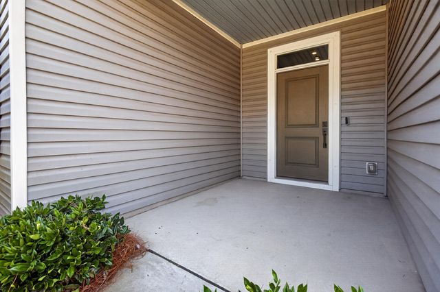 151 Country Oaks Lane, Wando, SC 29492
