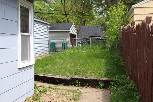 2841 Blackstone Avenue, Saint Louis Park, MN 55416