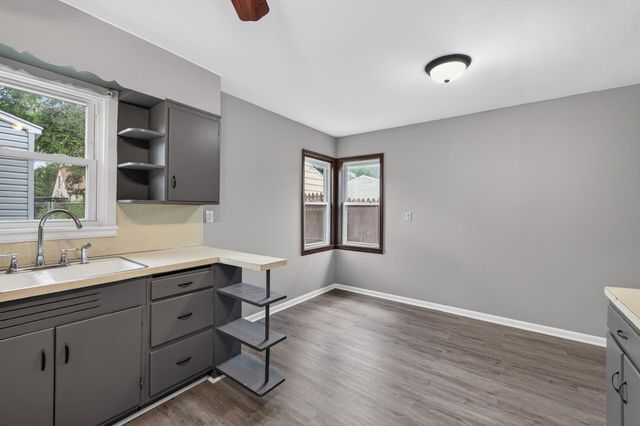 2841 Blackstone Avenue, Saint Louis Park, MN 55416