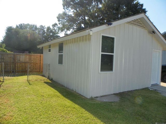 2956 Hollywood St, Baton Rouge, LA 70805