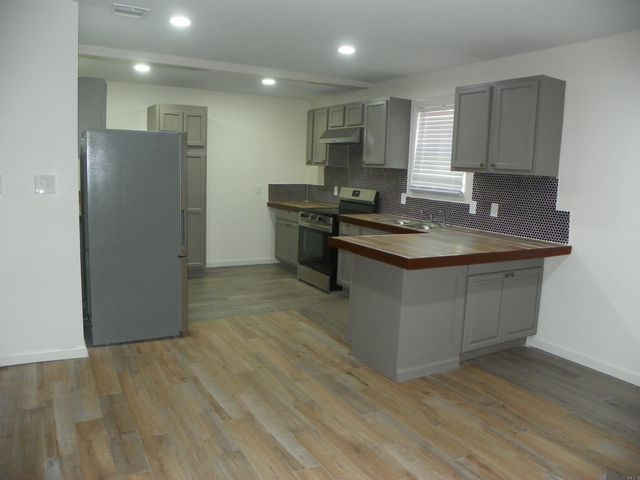 2956 Hollywood St, Baton Rouge, LA 70805