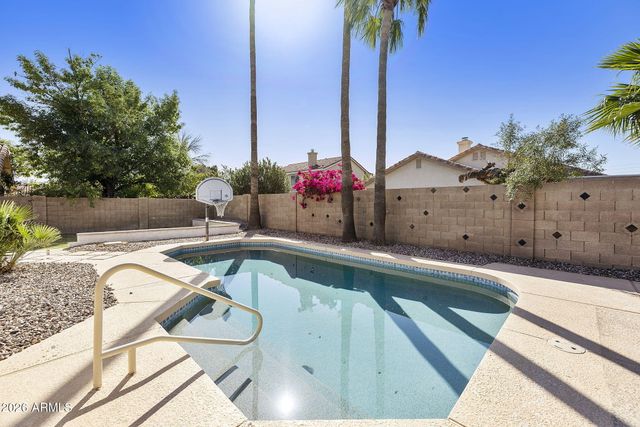 4025 W Wethersfield Road, Phoenix, AZ 85029