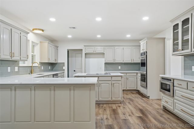 7430 S Fulton Avenue, Tulsa, OK 74136