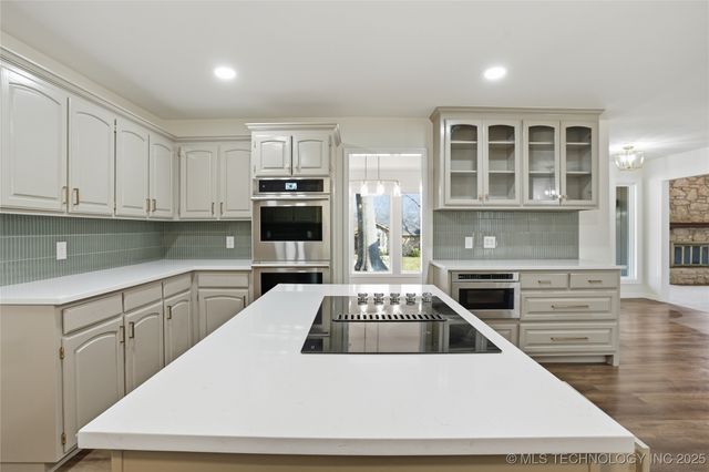 7430 S Fulton Avenue, Tulsa, OK 74136