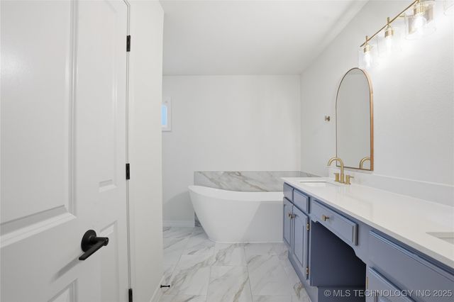 7430 S Fulton Avenue, Tulsa, OK 74136