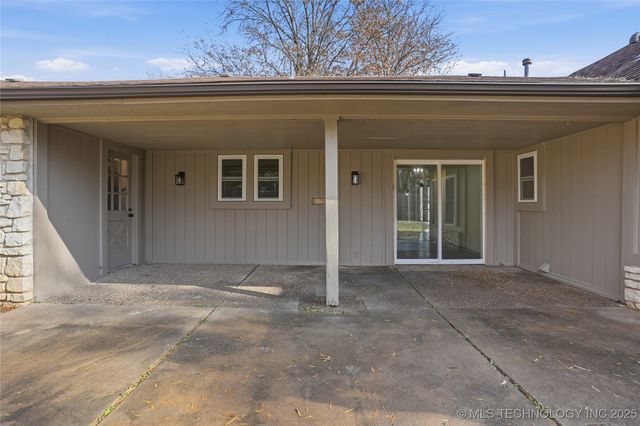 7430 S Fulton Avenue, Tulsa, OK 74136