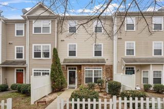 331 Gilman Lane 109, Raleigh, NC 27610