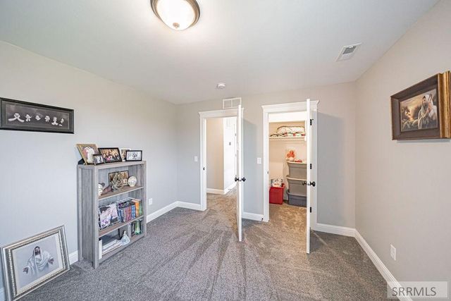 2219 E Olympic Avenue, Idaho Falls, ID 83404