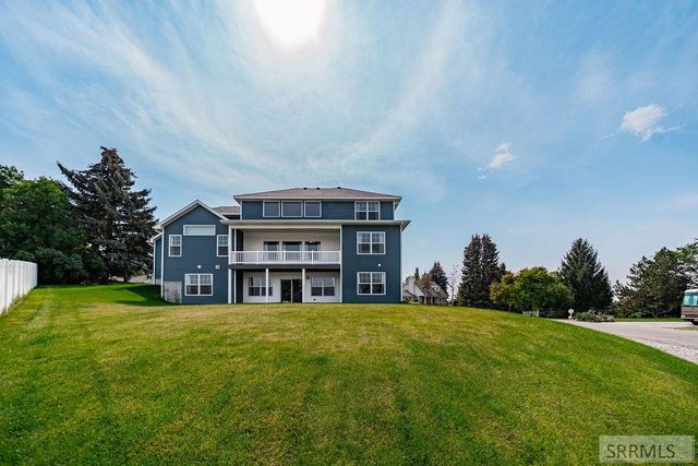 2219 E Olympic Avenue, Idaho Falls, ID 83404