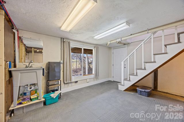 107 Axley Street, Canton, NC 28716