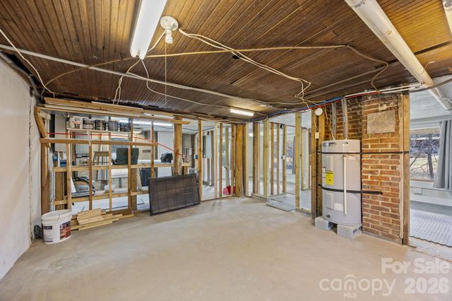 107 Axley Street, Canton, NC 28716