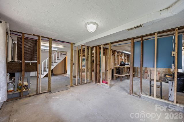 107 Axley Street, Canton, NC 28716