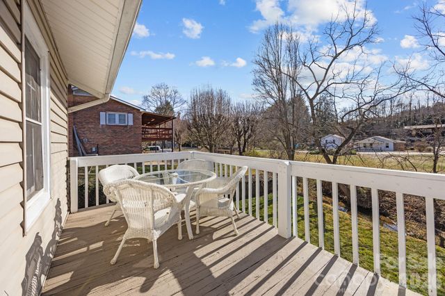 107 Axley Street, Canton, NC 28716